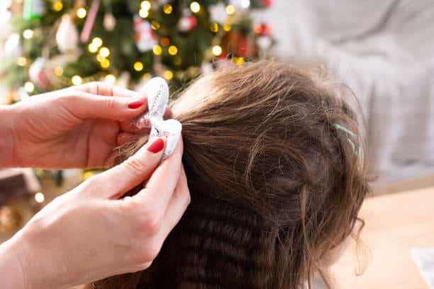 how to make bobby pins stay